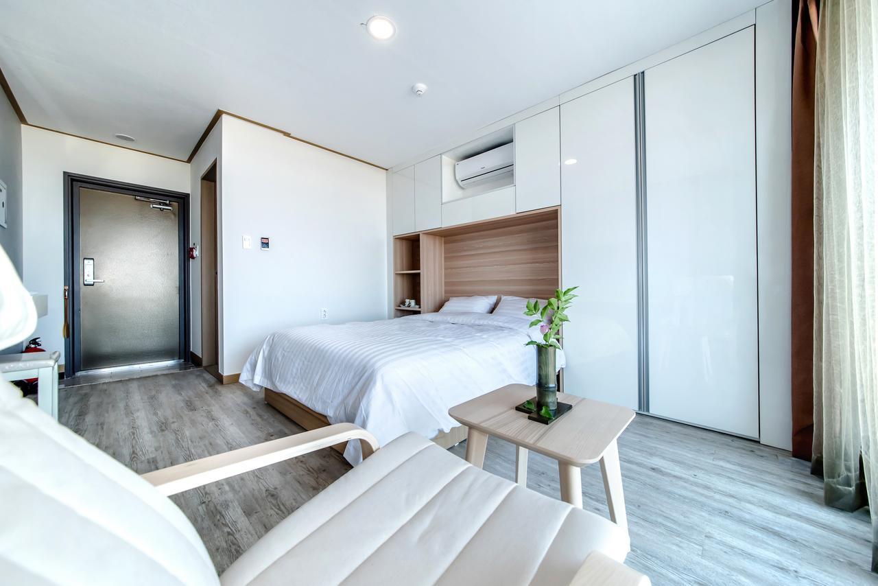 Go To Bed Resort Seogwipo Esterno foto