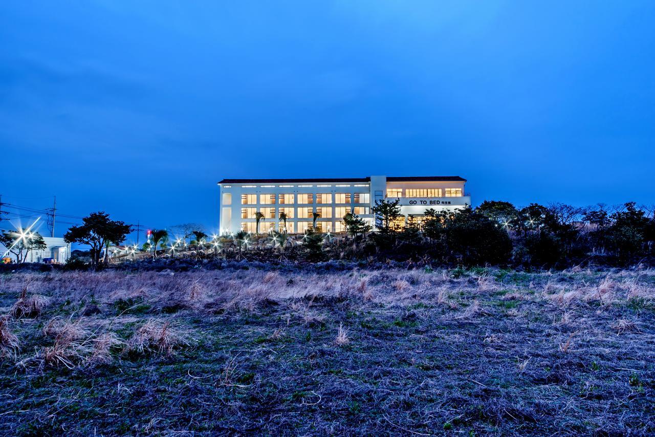 Go To Bed Resort Seogwipo Esterno foto